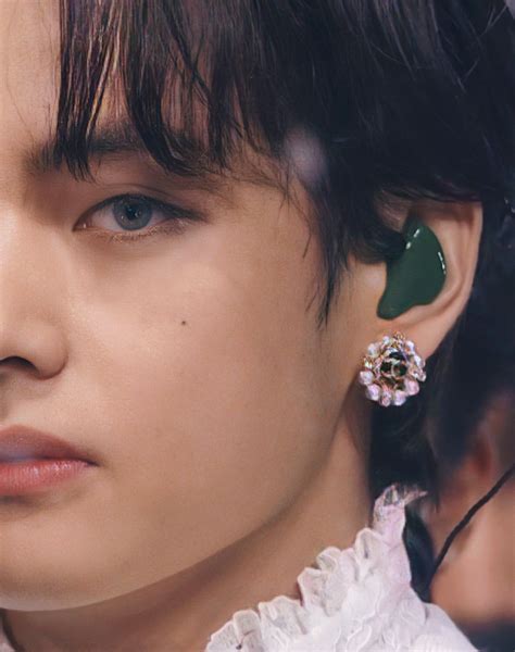 gucci taehyung shirt|taehyung gucci earring.